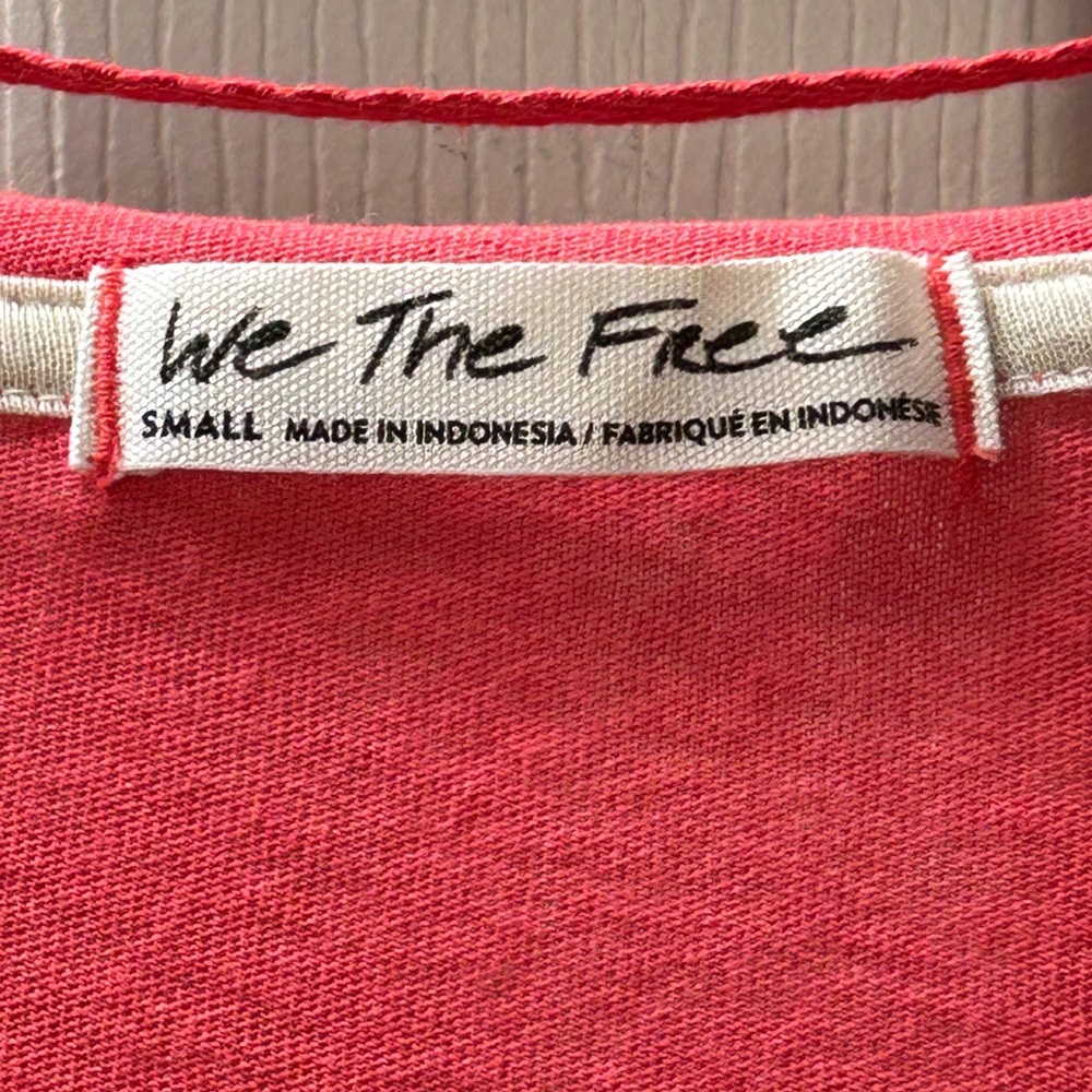 We The Free Heart of Mine Colorblock Peplum Top Henley Coral Salmon Cream Size S - Picture 6 of 9